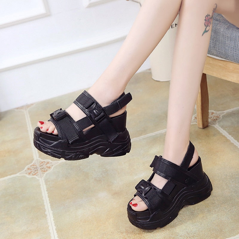 Gothic Platform Sandals WS F40